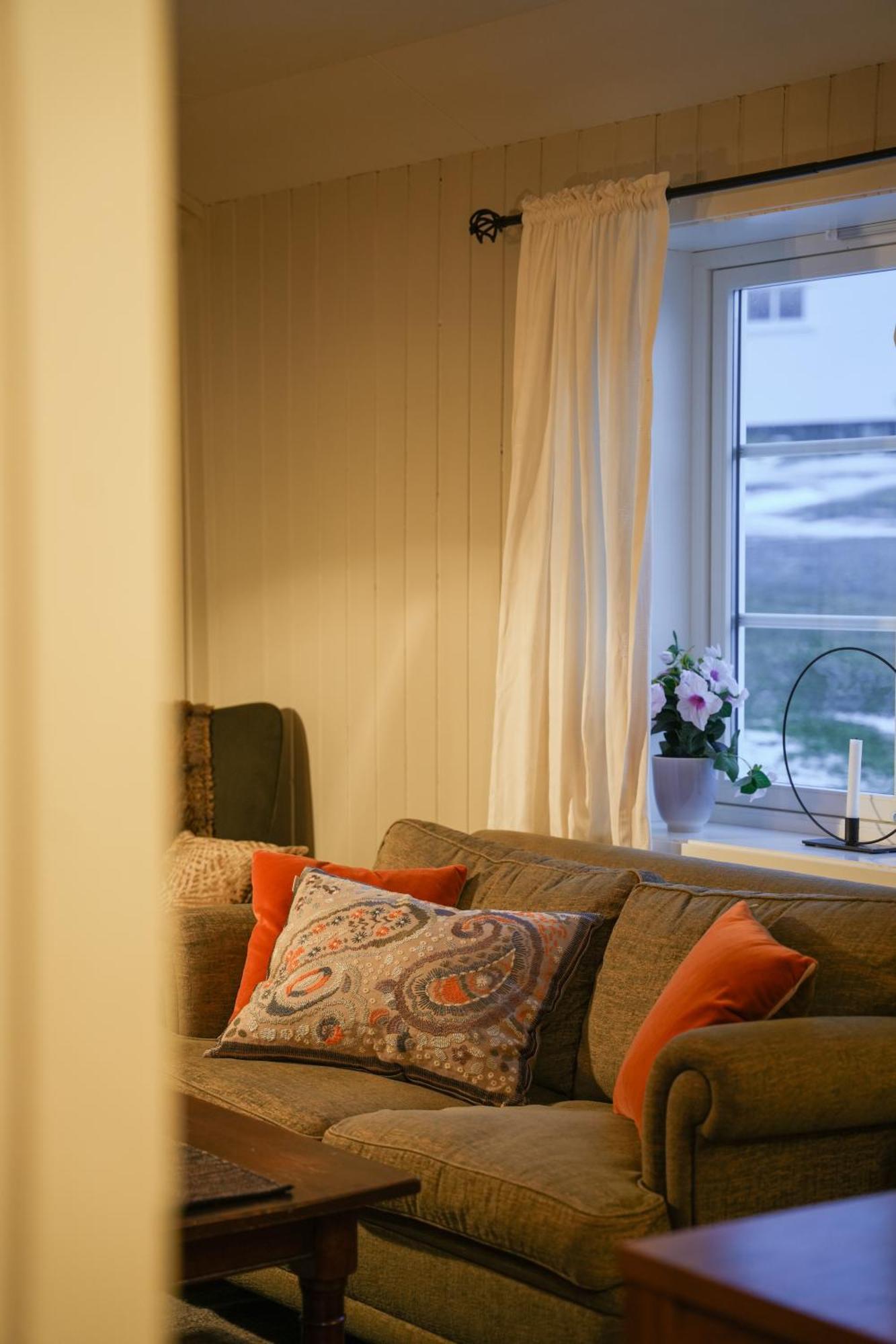 Anitas Living Rooms - Easy & Cosy Reine Kültér fotó